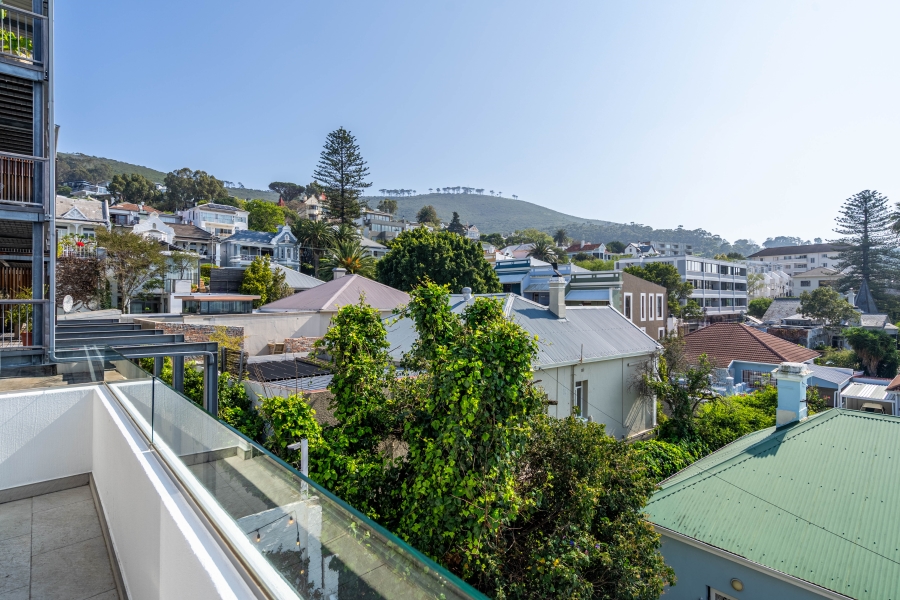 3 Bedroom Property for Sale in Tamboerskloof Western Cape